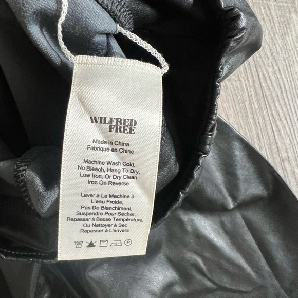 ARITZIA wildfred faux leather leggings - Picture 3 of 4
